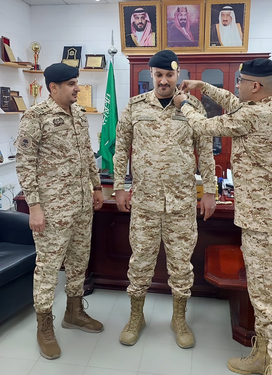 ماشاء الله تبارك الله 
نهنئ ونبارك للعقيد/تركي بن محمد النوفل صدور الأمر الملكي الكريم بترقيته لرتبة عقيد بوزارة الحرس الوطني والتهنئه موصولة لوالده الشيخ/محمد النوفل ابو تركي وأبنائه الكرام ونتمنى له التوفيق وعقبال المراتب العليا.