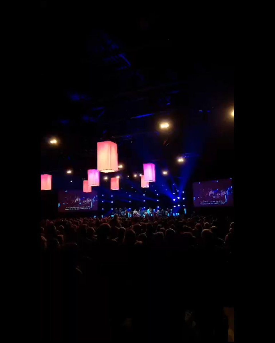 opendoorsnl's tweet image. &quot;Dan zingt mijn ziel tot U o Heer, mijn God: hoe groot zijt Gij!&quot; Vanavond mogen we opnieuw samen de Here Jezus aanbidden tijdens de #opendoorsdag2025. #OpenDoors #ODD25 #opendoorsdag #ODD2025 #geloof #vervolging #God #Jezus #aanbidding #zingen #hoop