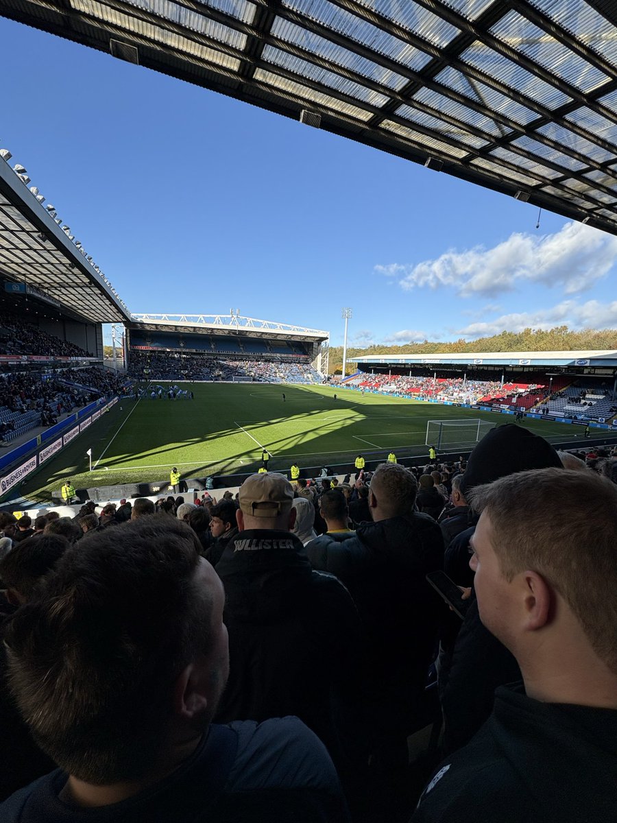 Your times up still, the subs were madness. Armstrong as well, 2 1 on 1’s fucked us game should have been done with. Have felt for still cause the players have let him down but his decision making today cost him the game.