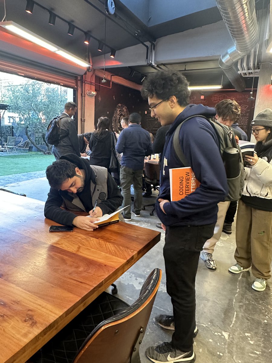 alexxubyte's tweet image. A few months ago, I had the pleasure of meeting so many amazing readers and authors at our first book signing event.

It was for the Coding Interview Patterns and Generative AI System Design Interview books.

It was incredible to connect in person and share stories about tech,…
