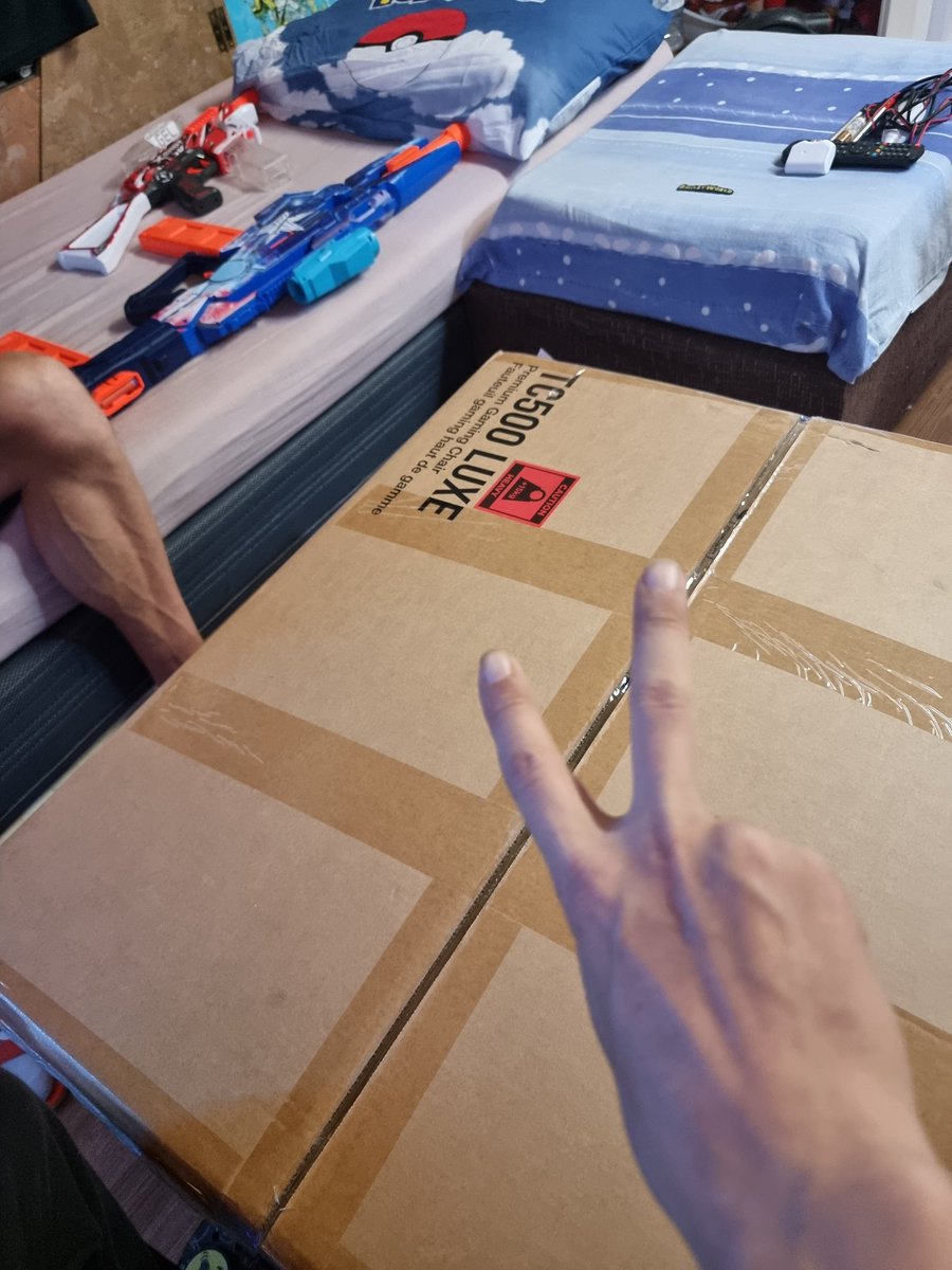 rastalandTV's tweet image. Alright we have enough Nerf guns now to make IRL stream and go crazy with the whole family. 🎉

Also I got my chair and I just finished setting it up... Difference is unreal. ❤️🦄

Going live on @pumpdotfun at 17:00 UTC time.

F $CANCER