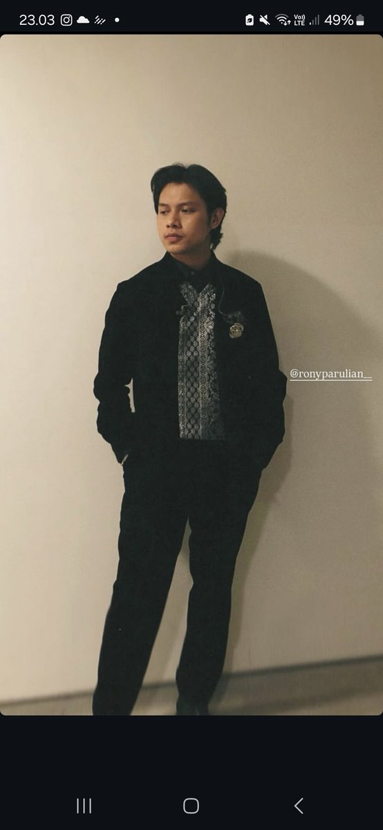 Rony bikin repot hatiiiiiiii 😭😭😭❤️❤️❤️. Ganteng banget banggggggg