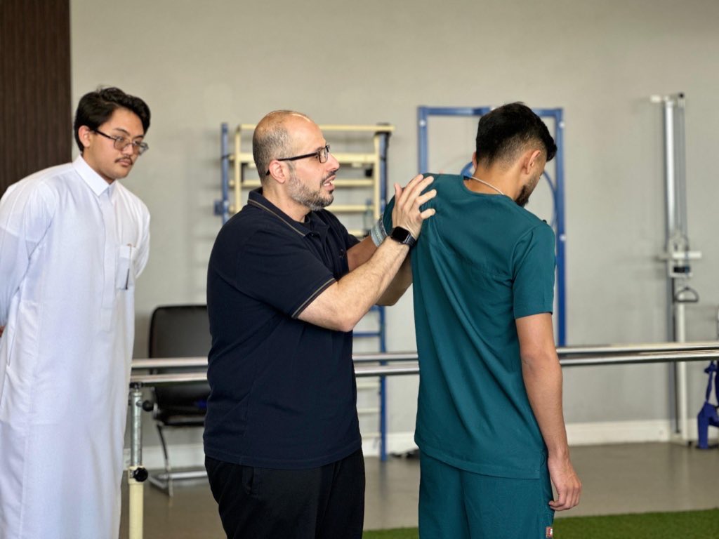 أقامت #سبتا_مكة 
ورشة عمل بعنوان
Complex Pain Management 
على مدار يومين

للدكتور الاستشاري
د.علي العطار 🇰🇼
<a href="/alido83/">dr.Ali@r</a>  

بمركز المختص للعلاج الطبيعي
<a href="/IziSpecialist/">مركز المختص للعلاج الطبيعي</a> 

شكر خاص للمنظمين
أ.اياد نتو
<a href="/iameyado/">Eyad</a> 
أ.نوران فلمبان
<a href="/noranfelemban/">نوران 🍉</a>