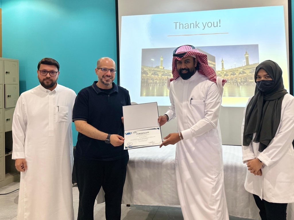 Razan Qaroot | رزان قاروت tweet media