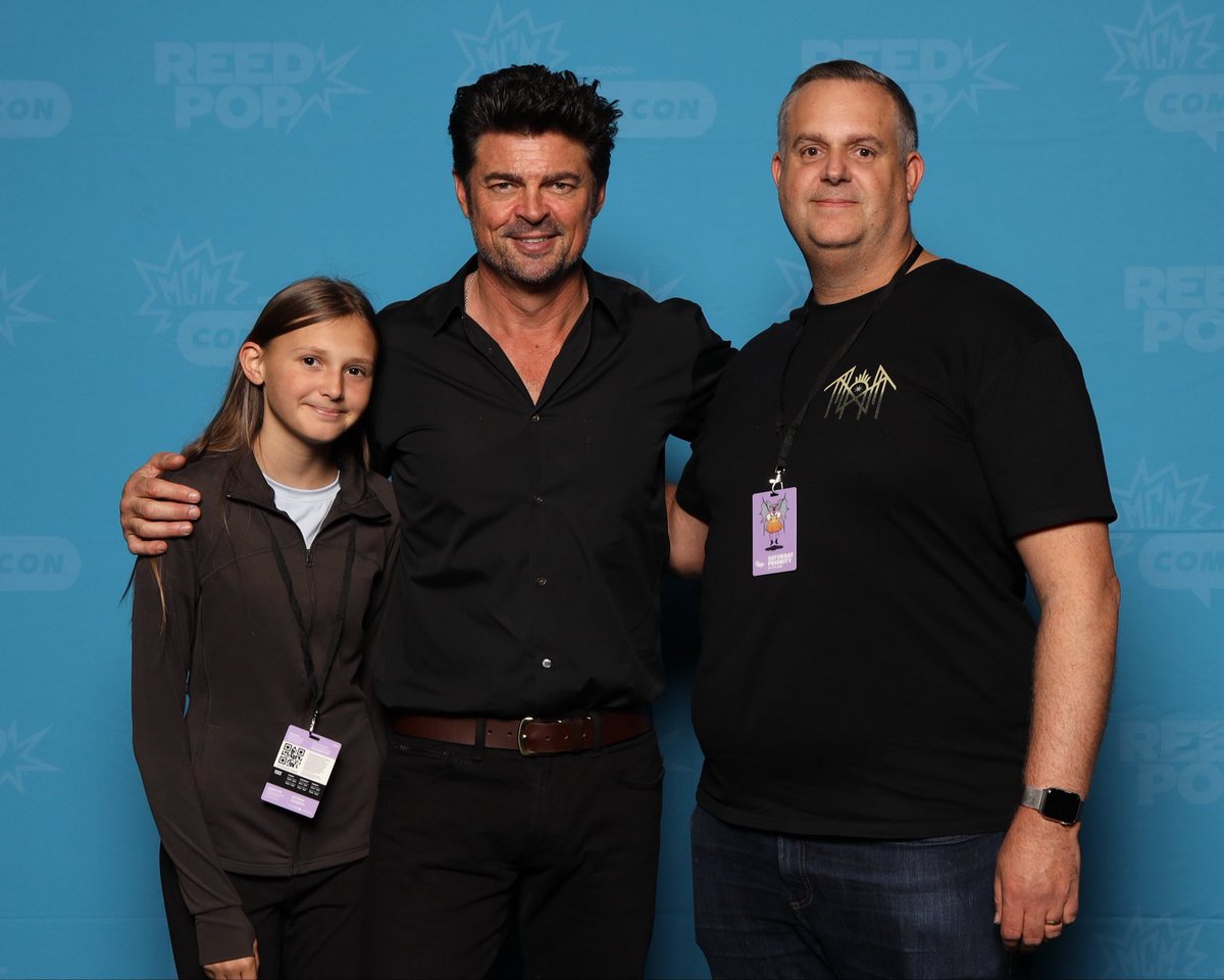 pporter2000's tweet image. Me &amp;amp; Brooke with Karl Urban at MCM Comic Con London