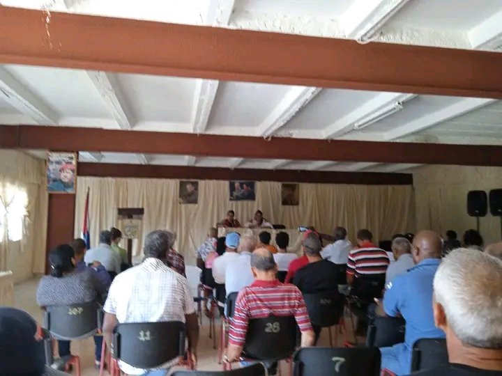 Yanixey78's tweet image. Inicia en #1roDeEneroDeVictorias el Consejo de Defensa Municipal con el debate de las medidas a adoptar para enfrentar los impactos de la Tormenta Tropical Melissa.
#CiegoEn26
#PoderDelPueblo