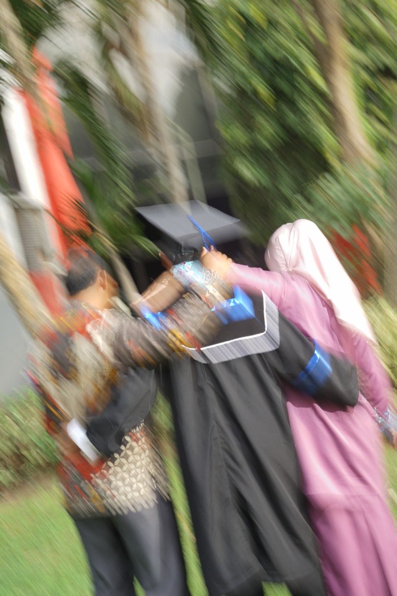 menjadiJoyBoy's tweet image. izin remake bapak bapak @perunggu__