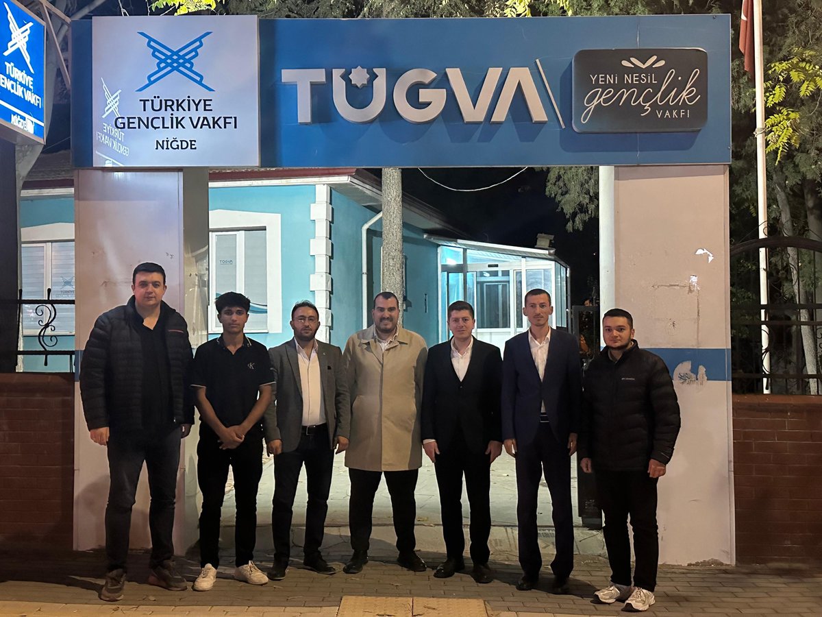 📍Niğde

Türkiye Gençlik Vakfı Çalışan Gençlik Koordinatörlüğü Olarak Niğde İl Temsilcilik Ziyaretimizi Gerçekleştirdik.