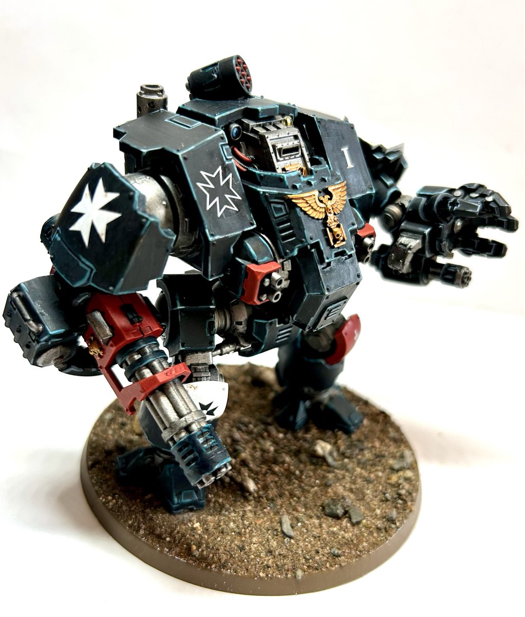 averagepaints's tweet image. Painted up a Black Templars Redemptor Dreadnought. After solidly painting nothing but Chaos I thought I should paint the bad guys for a change… #WarhammerCommunity #PaintingWarhammer