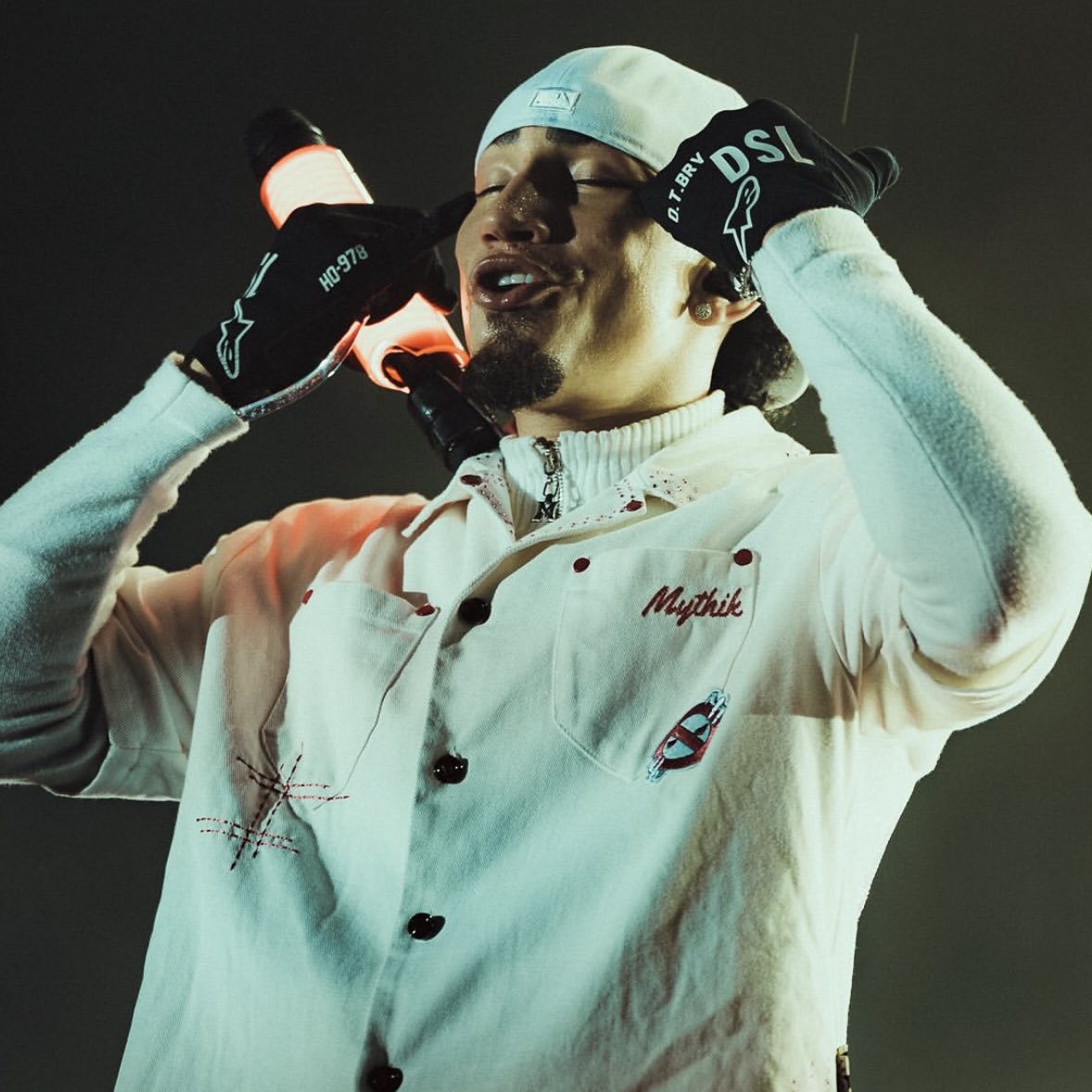 “Nos vemos pronto”

- Omar Courtz en el choli de Dei V🇵🇷