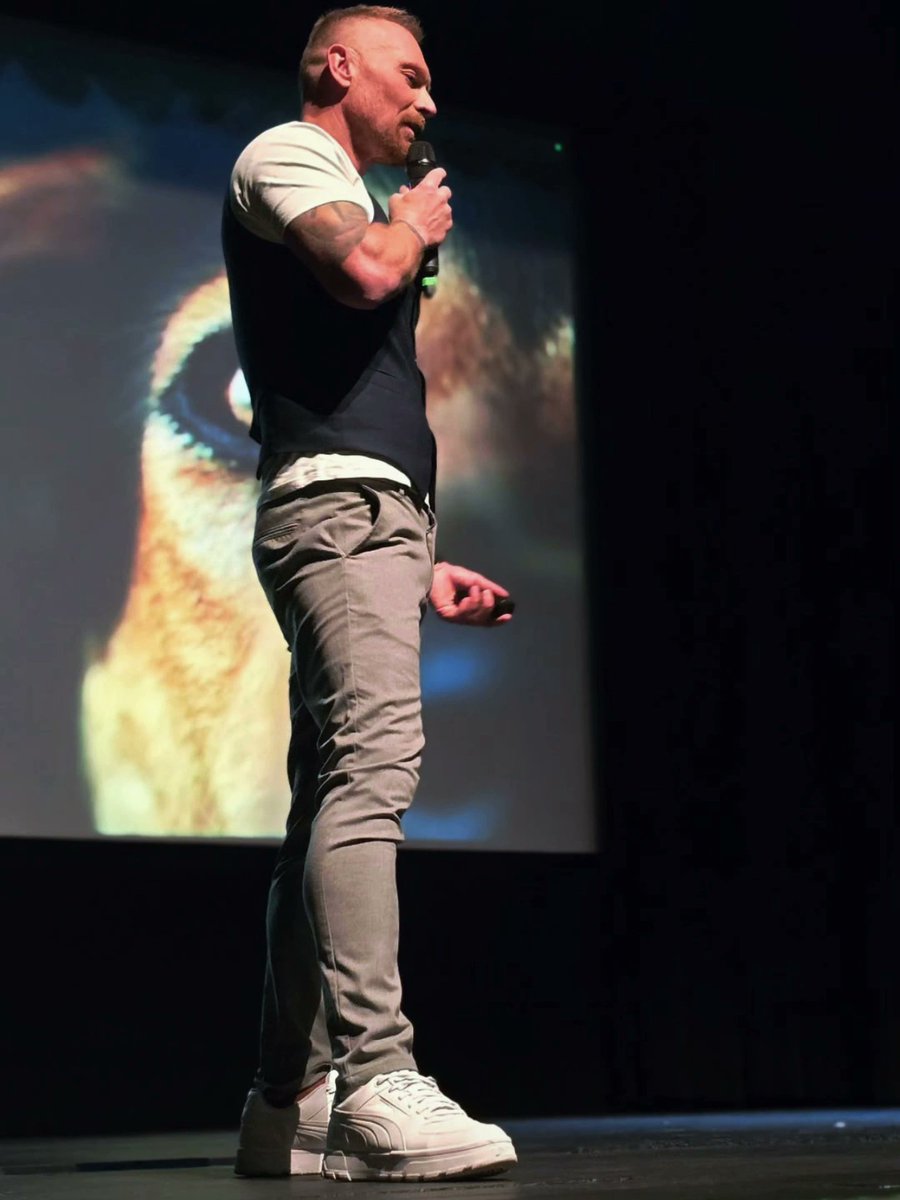 Marek Wachnik tweet media