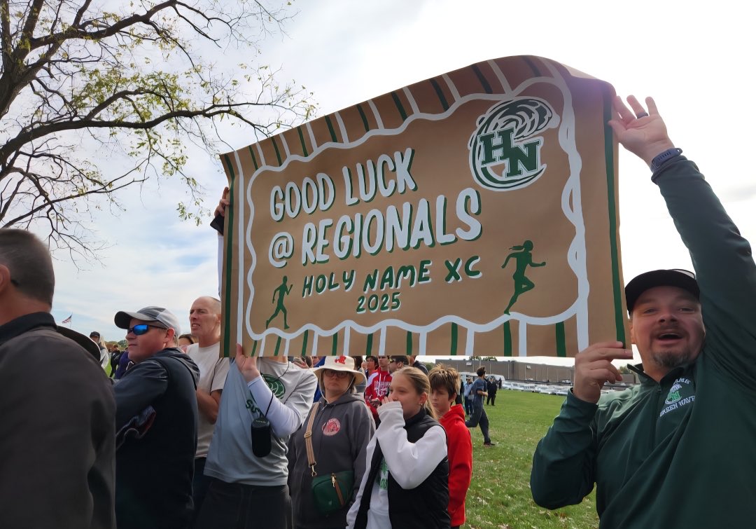 HN families and community are out supporting our Regional cross country teams today at Boardman. Let’s go Green Wave! #NamerPride #AllHail <a href="/HNGreenwave/">Holy Name High School</a> <a href="/HNTrack2017/">HN XC and Track</a>