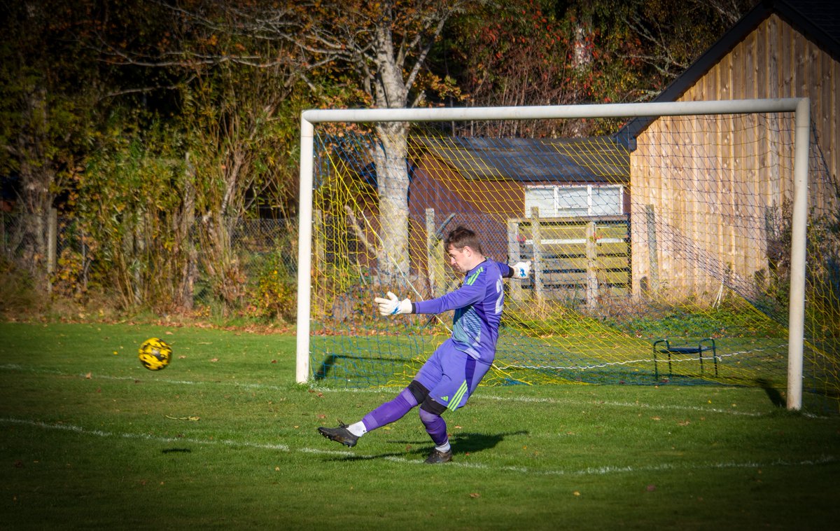 Saints fell short by the odd goal in three this afternoon despite a hard-working display. Alex Mackenzie was the man on target for us in the second half of the match.

Our matchday gallery is now available at photos.app.goo.gl/aTRvgB2tRQ9qQJ….