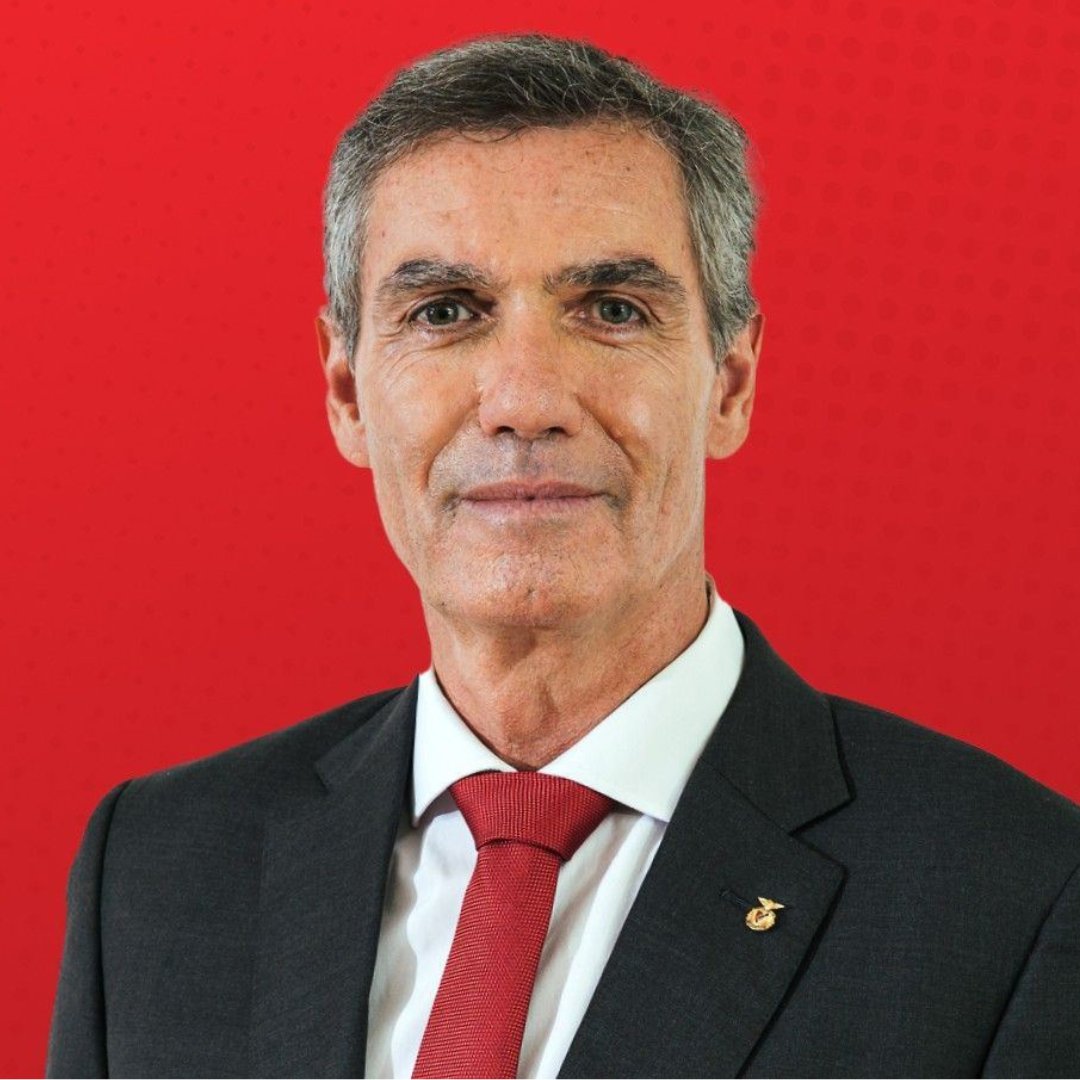 lnstantFoot's tweet image. 🚨🚨 𝗥𝗘𝗖𝗢𝗥𝗗 𝗠𝗢𝗡𝗗𝗜𝗔𝗟 !!! 🗳️🤯

🇵🇹 Plus de 58 000 socios ont voté aux élections présidentielles du SL Benfica : c'est un taux de participation SANS PRÉCEDENT pour un club de football ! 

🔙 Les benfiquistes battent le RECORD des élections du FC Barcelone en 2010 (57…