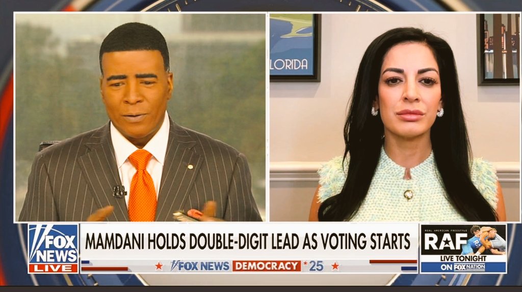 boi_oprah's tweet photo. " Wall Street into Voke Street " wow , you are soooo right Ms. @MehekCooke and thank you 😊 for joining us today on @FoxNews LIVE with Sir. @kevincorke , isn't he the best 📺✨️😌 #OprahBoy #KeepingITReal #FoxLive #CoHosting https://t.co/mXl18zuklb