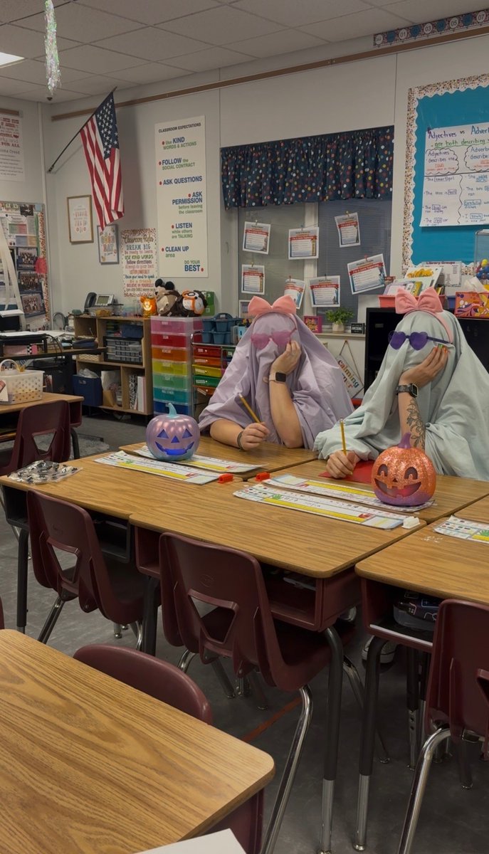 Emily RothSteavenson tweet media