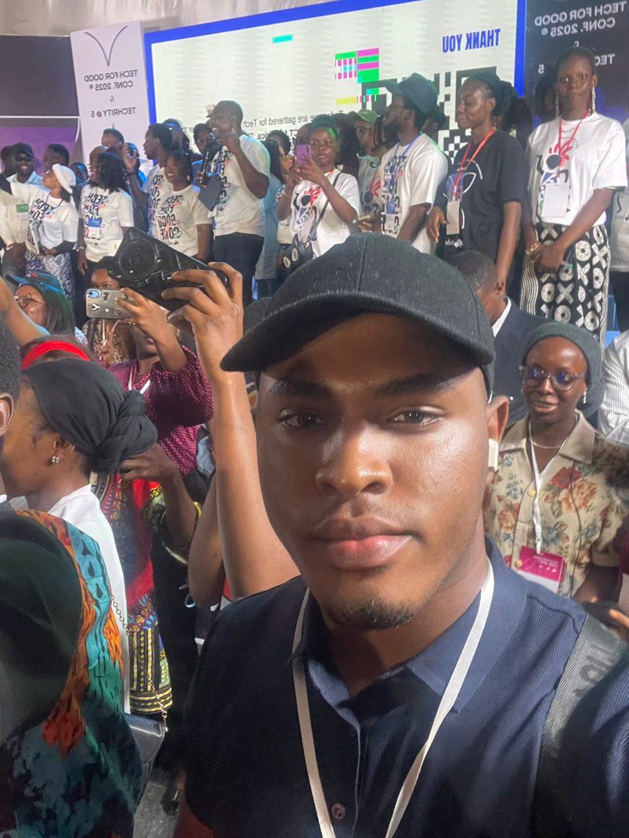 Davveey_'s tweet image. Attended a Tech for Good  conference today / Techcrity’s 5th year anniversary. So many brilliant speakers shared insights on AI and innovation
“AI isn’t a threat,it’s an opportunity to explore&quot;.That perspective changes everything #tech4good #techrity #techcrity5thaniversary