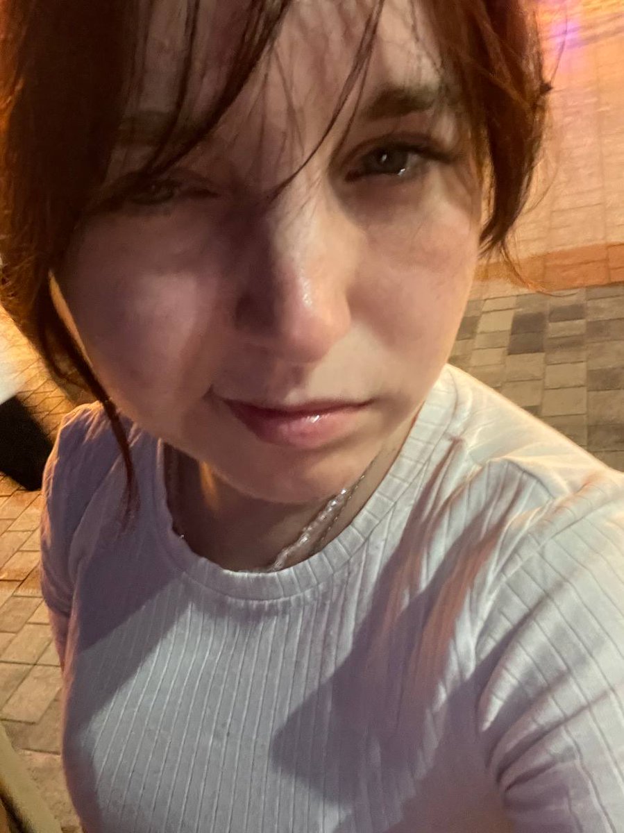ynhseo's tweet photo. girl u never text me good night 🤓☝️

#LUNÉJidoriDay #LUNÉSelcaDay  #andTEAM_YUMA @andTEAM_members https://t.co/h6j3XA6krp