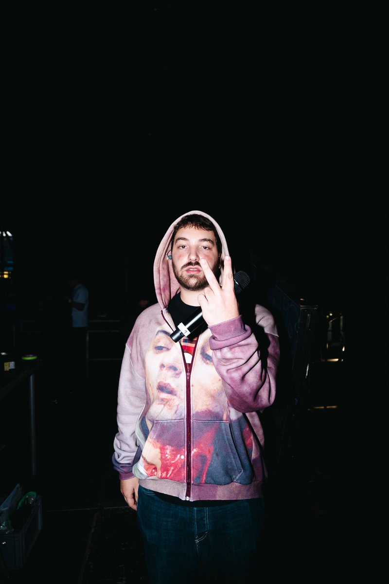 dumpfabs tweet media