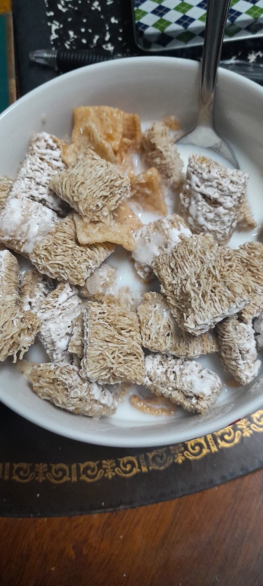 RONTAGoAt's tweet photo. Food https://t.co/GUf41JqFX9