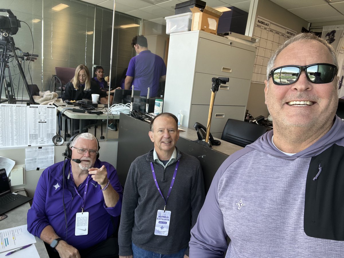 paladinDSC's tweet photo. proudly wearing that majestic color that makes those other people puke ⁦@DanScottShow⁩ ⁦@TomVanHoy⁩ ready to go from Paladin Stadium. #letsgoDins ⁦@FurmanPaladins⁩ https://t.co/aQ60qzRLLq