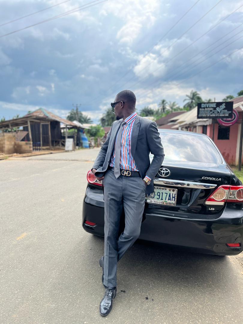 Hey, It's been a minute 😅.
How y'all doing?

About my day, twas awesome 😎. I went to spread the good news of tech and <a href="/Tredzroyale/">Tredz Royale</a> . 

I hope y'all having a lovely weekend. Don't forget to touch some grass 🧘🏽‍♂️