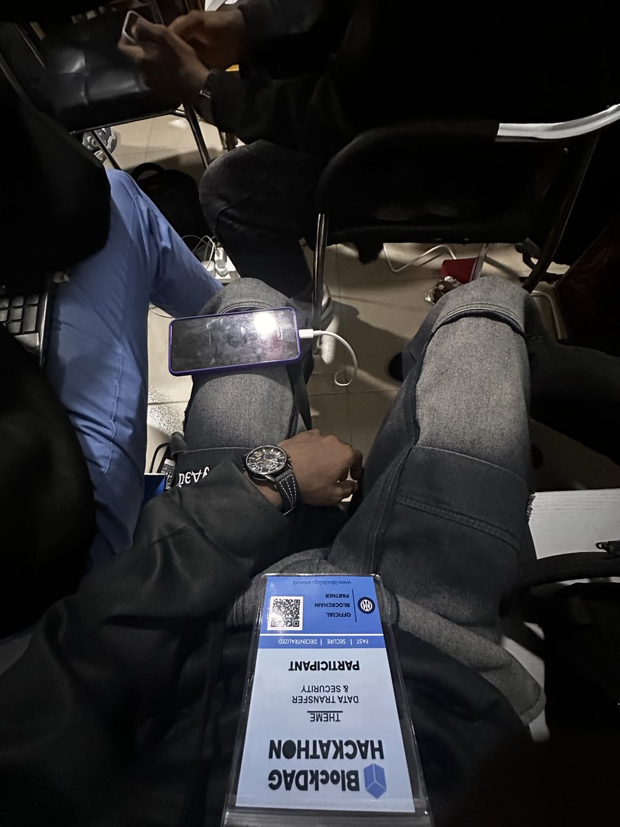 honour_can_code's tweet image. Just wrapped up a @blockdagnetwork  IRL web3 hackathon
Did the Smart contract, backend and frontend 
and the frontend in 5 hours😅
