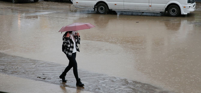 Rize’de Yarın Kuvvetli Yağış Bekleniyor
olay53.com/haber/rizede-y…