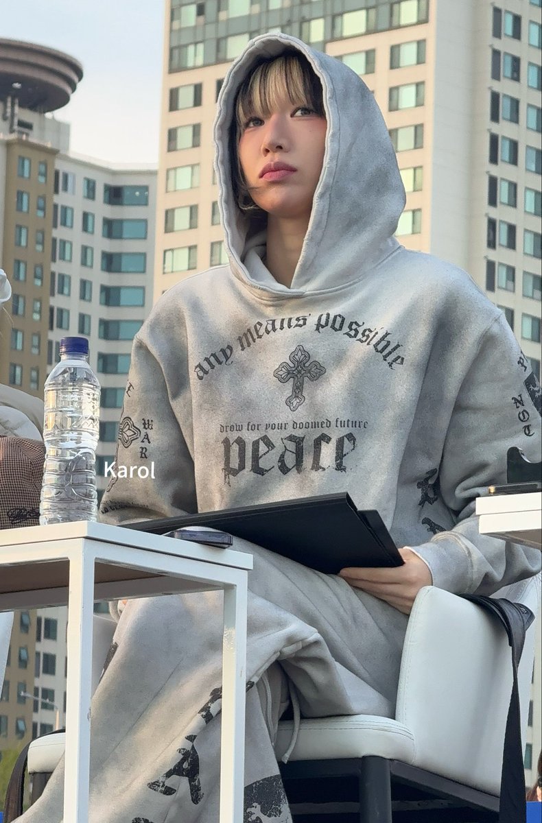 바다에빠진캐롤 tweet media