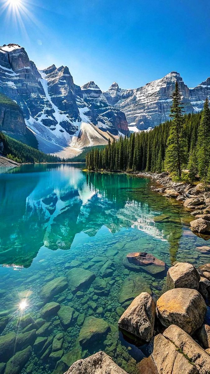 A solo Traveler (@stupendousnatur) on Twitter photo 