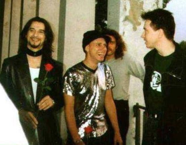 dailydavegahan's tweet photo. https://t.co/HGsnoLX0d0