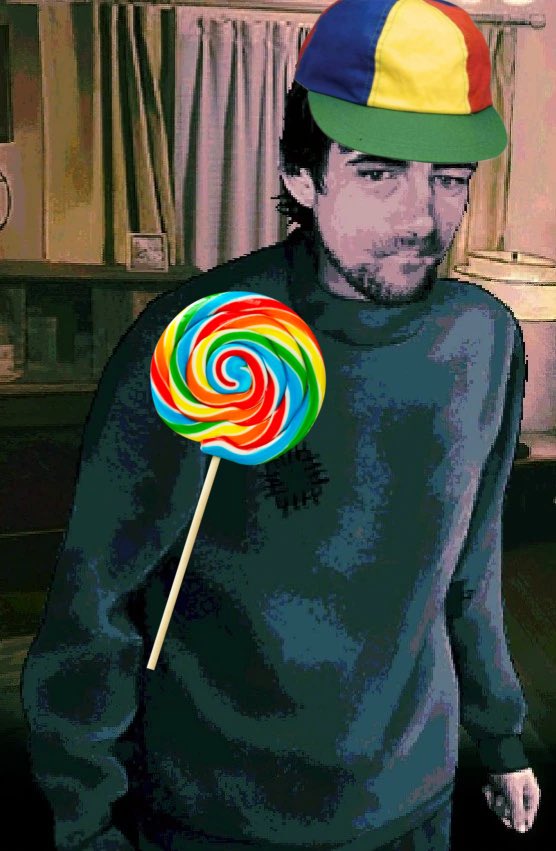 guys give me characters that i should give a lollipop and a propellor hat… rn its just yakob

#ninah #noimnotahuman #immortalmanninah