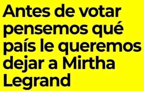 ELOSOLICH's tweet image. Buen sabado voten bien 👇😁