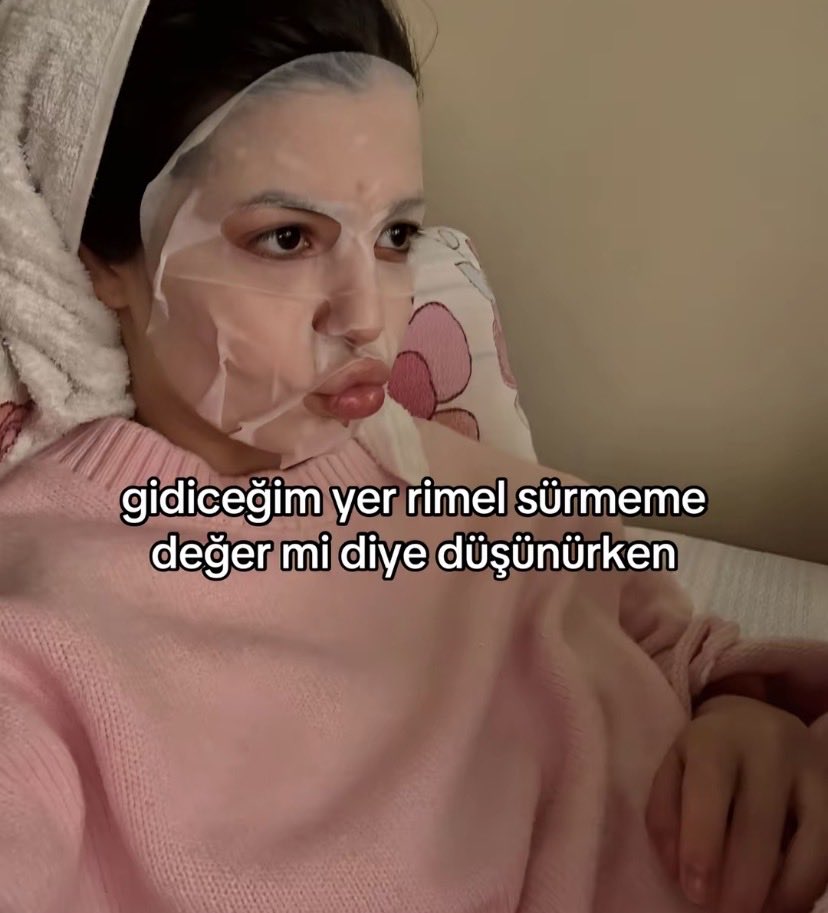 alyareckles's tweet image. 