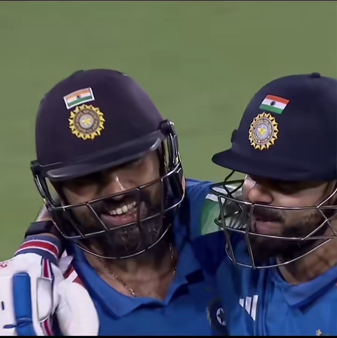 Asli diwali toh aaj hai 😭