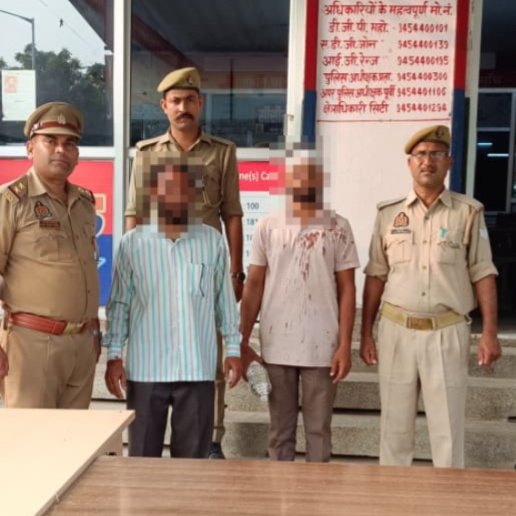 Suraj Kumar Bauddh (@surajkrbauddh) on Twitter photo ब्रेकिंग न्यूज/अपडेट:
प्रतापगढ़ में जमीन कब्जाने का विरोध करने पर दलित (धोबी) परिवार पर ईंट-पत्थरों एवं लाठियों से जानलेवा हमला करने वाले अखिलेश यादव और आदर्श यादव अरेस्ट हो चुके हैं। इस भयावह हमले में कुछ 19 लोग शामिल थे।
पीड़ित परिवार से 12 लोग घायल हैं। इलाज जारी है। ब्रेकिंग न्यूज/अपडेट:
प्रतापगढ़ में जमीन कब्जाने का विरोध करने पर दलित (धोबी) परिवार पर ईंट-पत्थरों एवं लाठियों से जानलेवा हमला करने वाले अखिलेश यादव और आदर्श यादव अरेस्ट हो चुके हैं। इस भयावह हमले में कुछ 19 लोग शामिल थे।
पीड़ित परिवार से 12 लोग घायल हैं। इलाज जारी है।