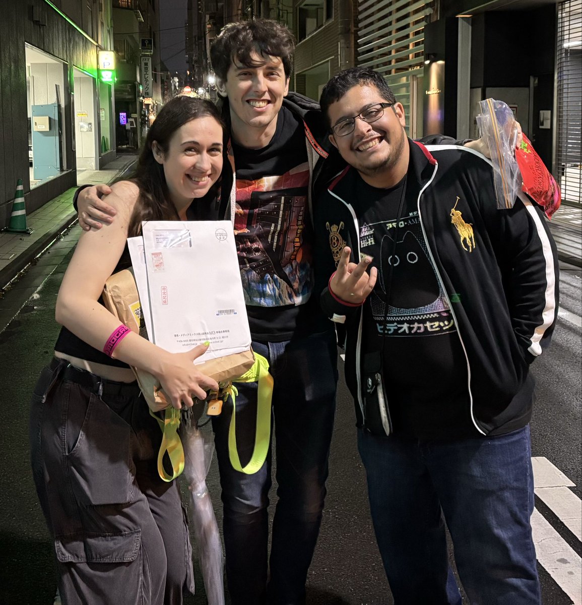 maxninja09's tweet image. For my last two days in Japan, I got to go to two shows: J-Core Heorez II at MOGRA seeing @djshimamura @DJ_SARIA and @JAKAZiD for some insane J-Core/UK Hardcore music; and Yodo Groove for a pure DnB set feat. @Relect_jp and the legendary @REMOccCON. Thank you everyone!