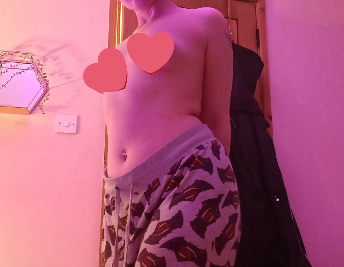 Took a mental health break. Won't be uploading as much but happy for you to pay for new content ^^