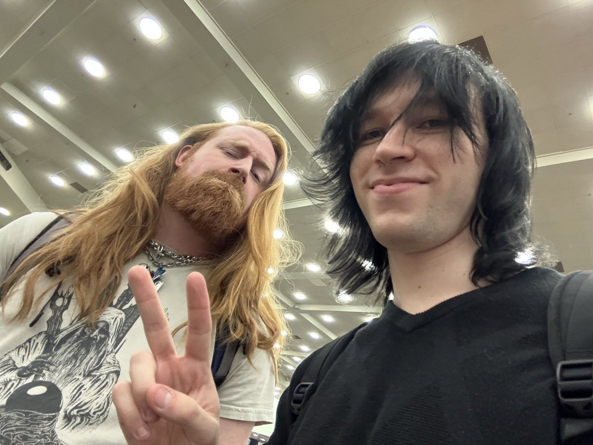IslandGoSAMe's tweet photo. Gaming at Spotlight Baltimore today with the fellas, and I finally posted my PT Final Fantasy video! (i had to move so its a bit late shut up) Link is below if u wanna watch its very good and cool

Magic is fun :) https://t.co/McXP2JsRDq