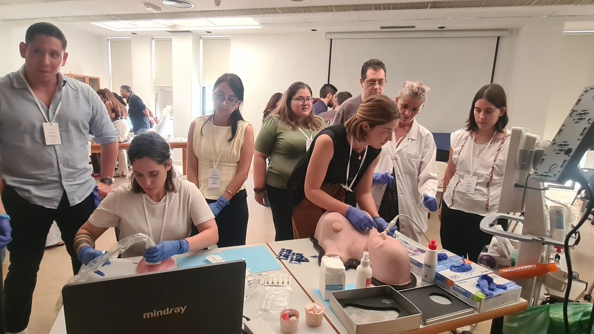 PAAF_2025's tweet image. Porque la formacion médica debe comenzar por una buena base teórica y por entrenamiento en entorno seguro.
Taller de #PAAF dentro de las Jornadas de #PAAF, Murcia.
Gracias, @BiotmeMTM y @MindraySpain
#PAAFMurcia2025 #CytoPath
#SegPac #Simulación #SBME