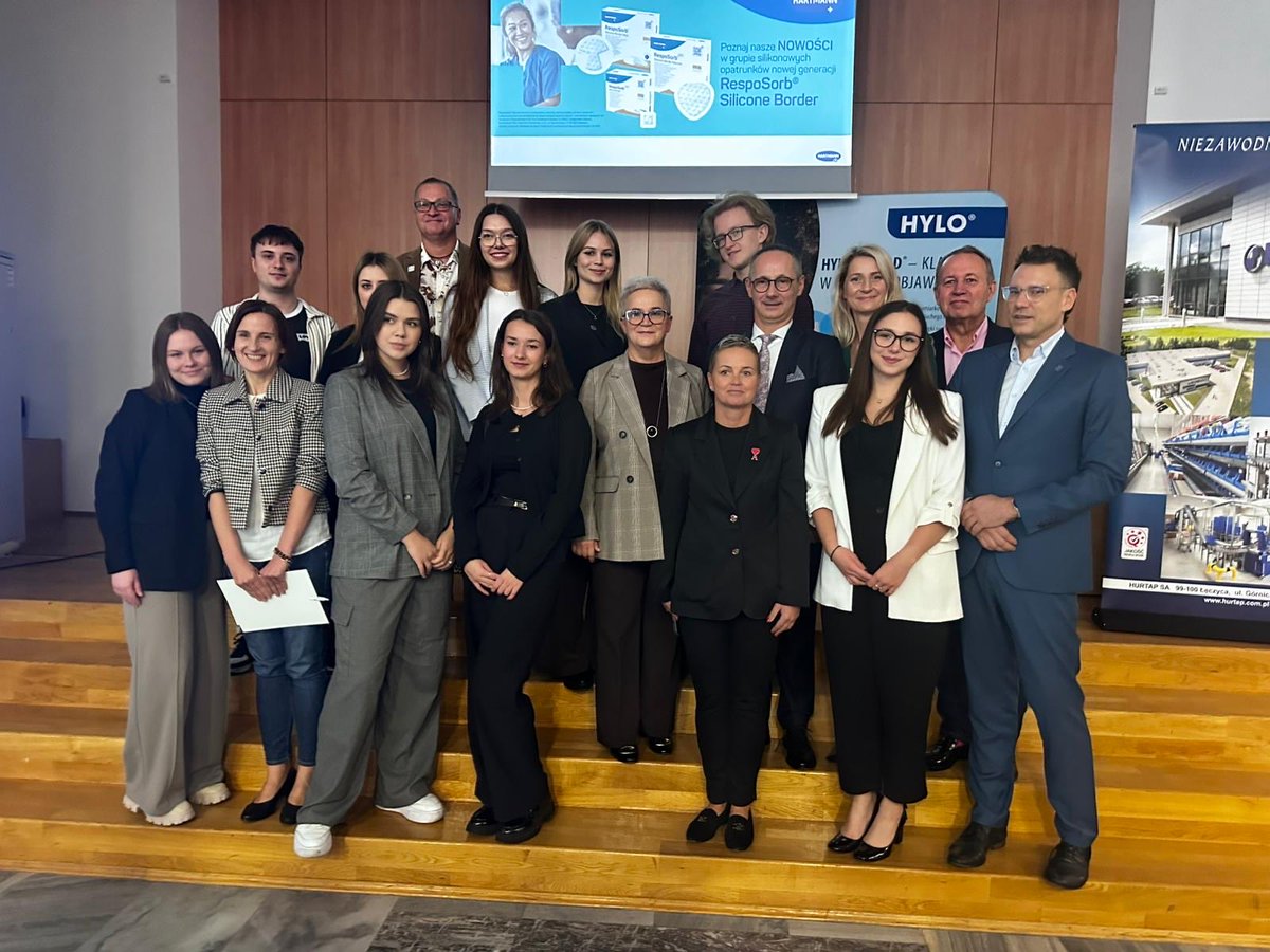 „Współczesna medycyna i farmacja – razem dla pacjenta” - I Konferencja naukowo szkoleniowa dla farmaceutów, lekarzy i pielęgniarek. OIA Łódź i Vertibook. Dziękuję za zaproszenie do współtworzenia merytorycznego, świetną atmosferę, wysoką frekwencję oraz Magdzie Osieckiej-P.