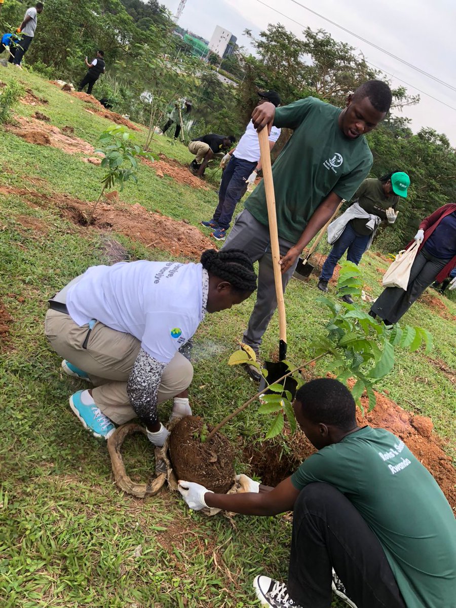 Roots&Shoots Rwanda tweet media