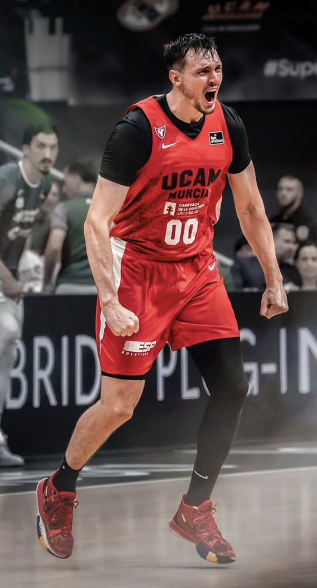 Día señalado en el calendario. Mañana vuelve a Murcia <a href="/KurucsRodions/">Rodions Kurucs</a> . No podré estar para darle el recibimiento que me gustaría, pero estoy seguro de que el Palacio lo hará. Uno de los nuestros mañana y siempre. Te queremos Rodi.