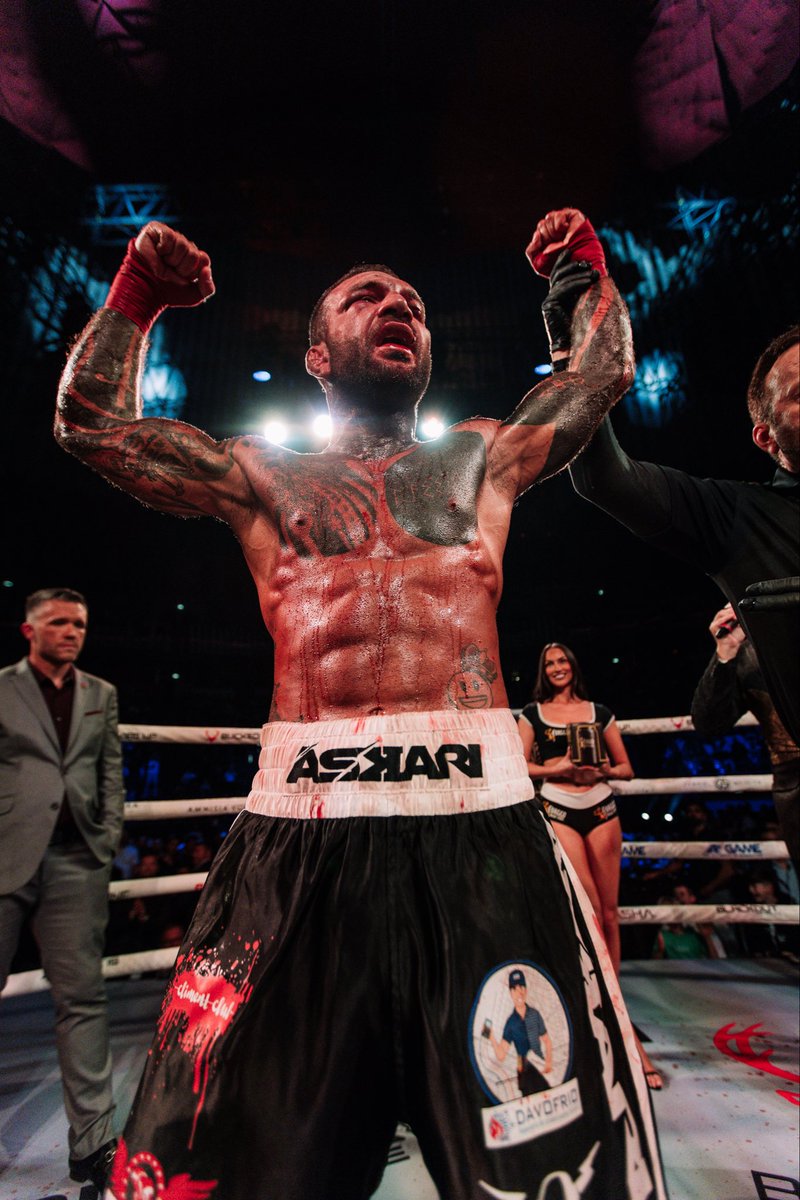 bareknucklefc's tweet image. Franco Tenaglia gets the split decision W &amp;amp; moves on in the Lightweight Championship Tournament 🔥👊 

#BKFC83 | Live NOW on BKFC+