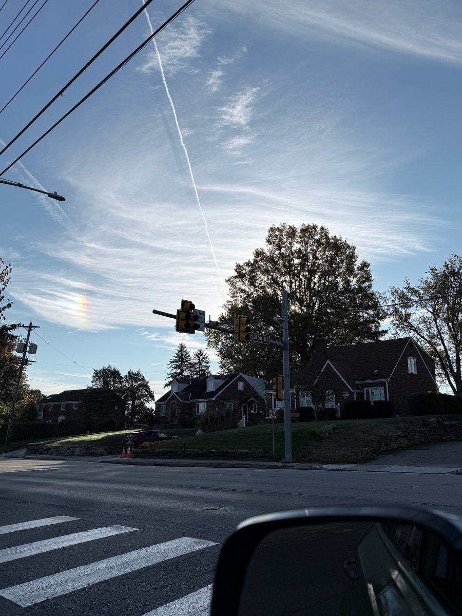 Caught a #sundog earlier today in the South Hills.