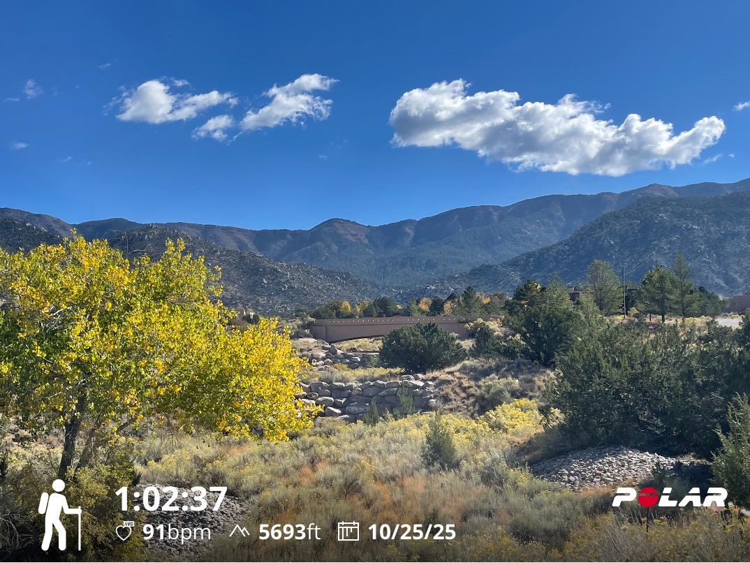 Howtobefit's tweet image. I started out my hike checking out the graffiti in one of the tunnels leading to the Sandia Mountain foothills. It only got better from there!