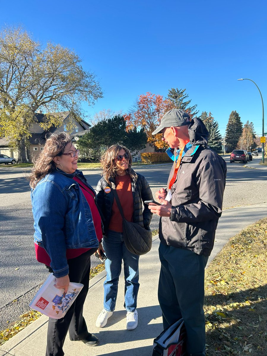 lizettendp's tweet image. The Calgary-Klein crew had a blast today on the doors for our day of action! We were so thrilled to be joined by Deputy Leader and friend Rakhi Pancholi to remind folks that #betterispossible!

Your voices are with me as we go back to the Legislature on Monday! #abpoli