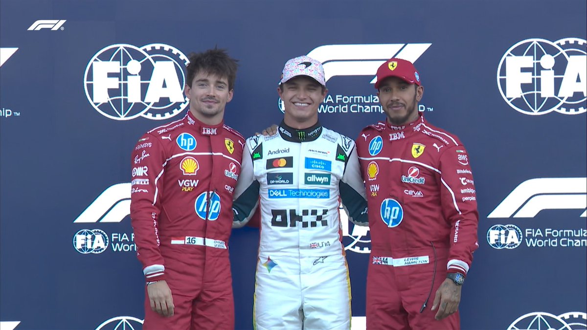 bruh_tharva's tweet image. Saw the Australians getting dunked on not once but twice today #moist