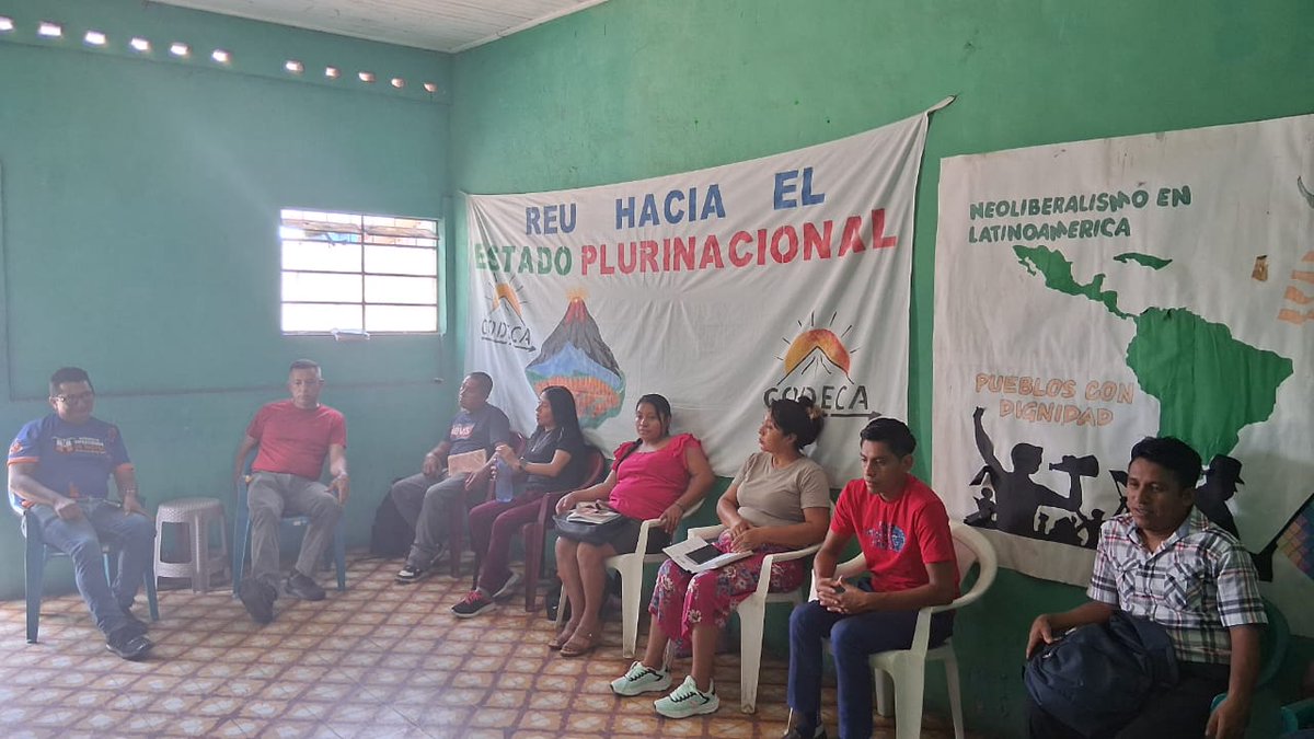 Este 25 de octubre formacion de profesionales retalhuleu .