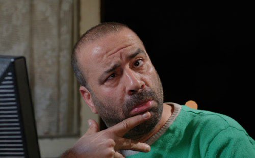 معلهش مافهمتش.. هم سموا الحفلة "وطن السلام" عشان جايبين فيها محمد سلام؟.. و لا جابوا محمد سلام عشان الحفلة اسمها وطن السلام؟